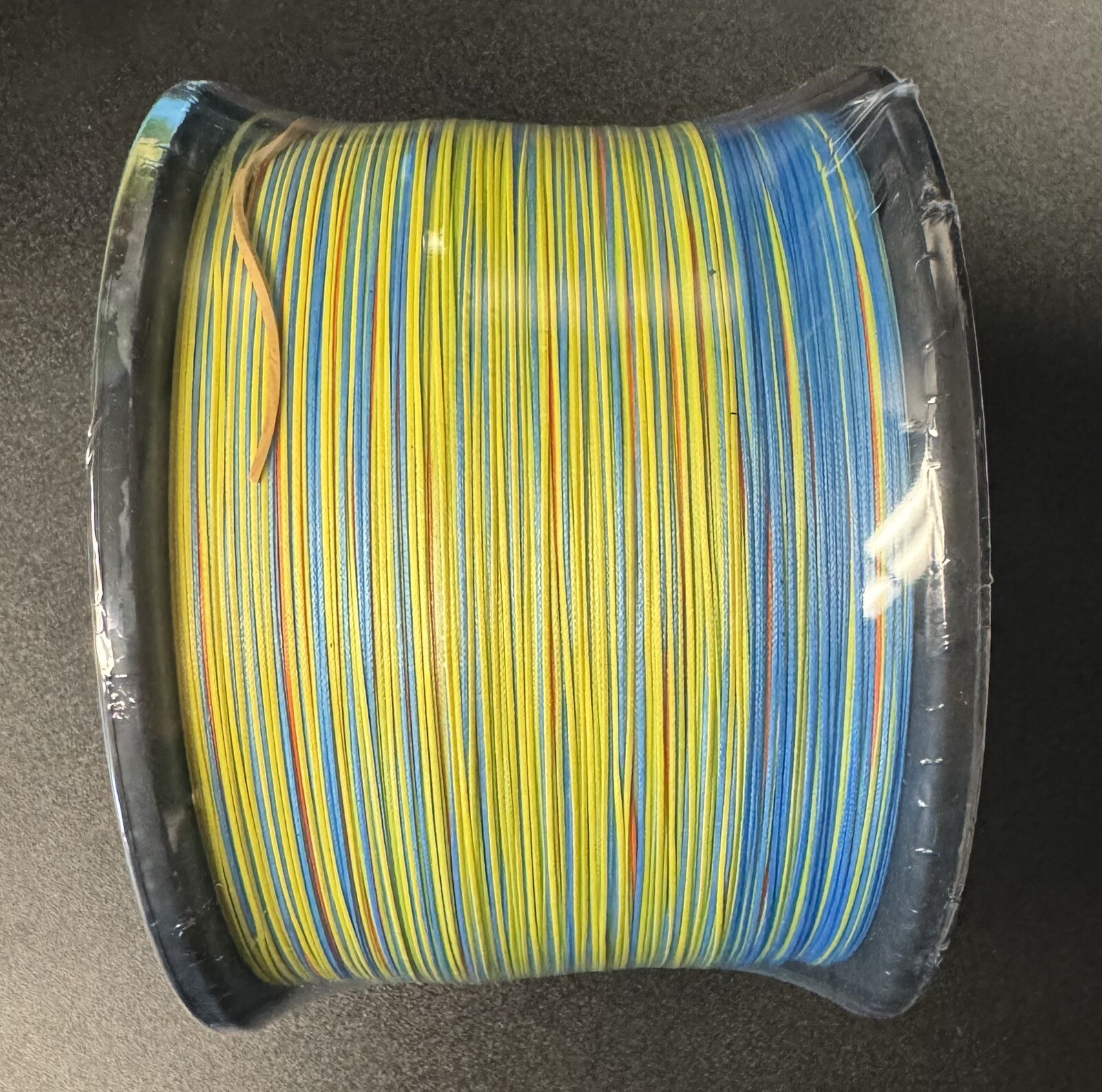 Izorline Metered Spectra – 100 lb Hollow / 2500 yards (changes color every 100′)