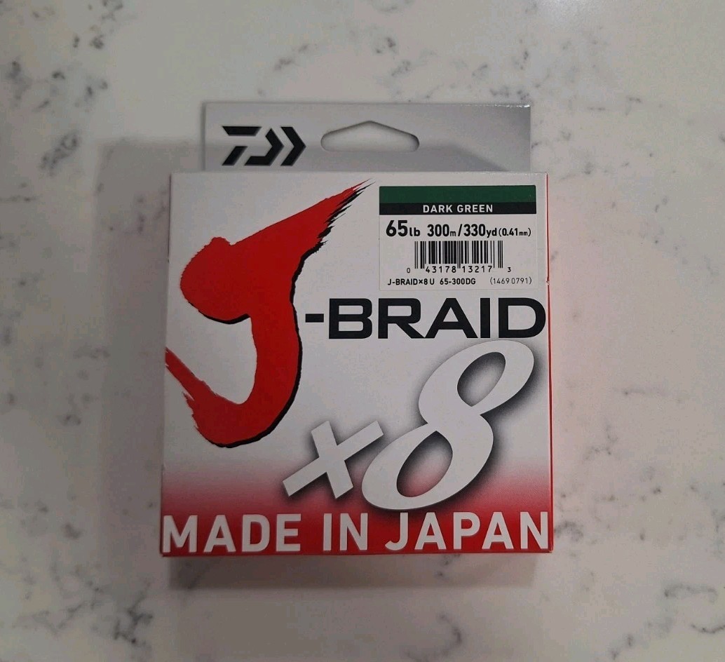 Daiwa J-Braid X8 Braided Fishing Line 65lb – 330 Yards (300 M) Dark Green