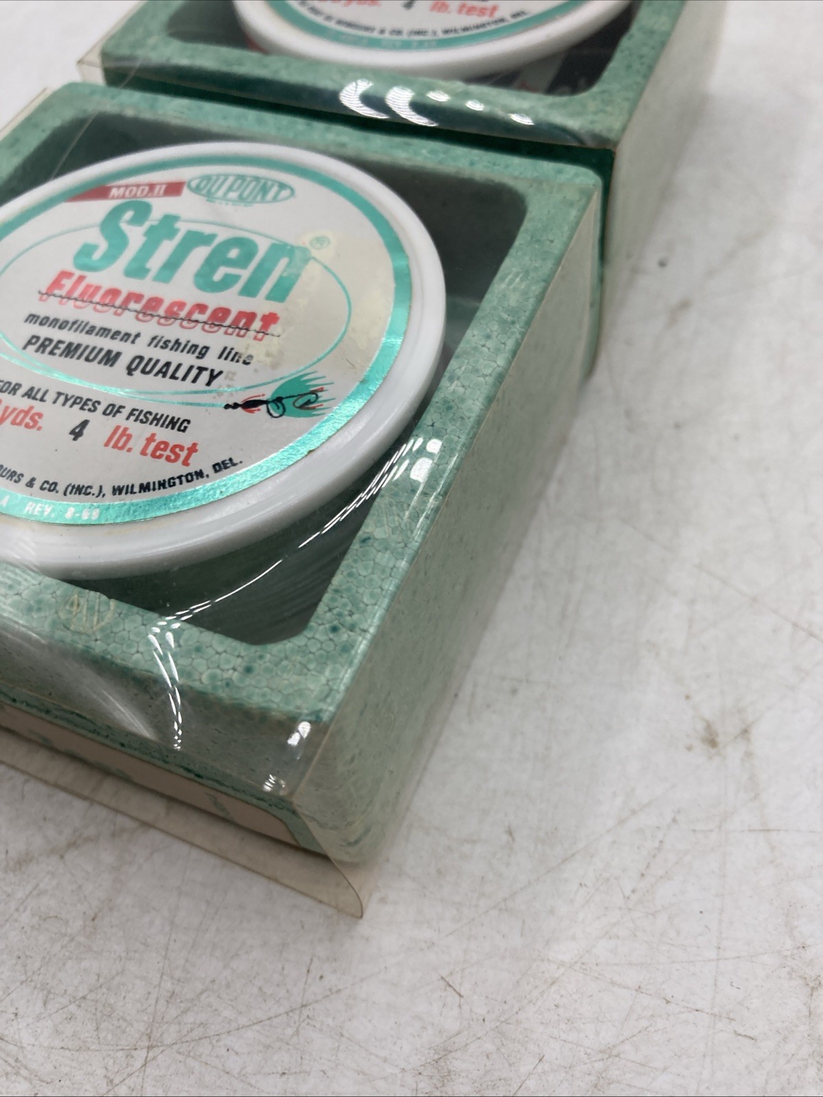 Dupont Stern Fluorescent Fishing Line Lot Of 2 4lb 100 Yards Each Mod II