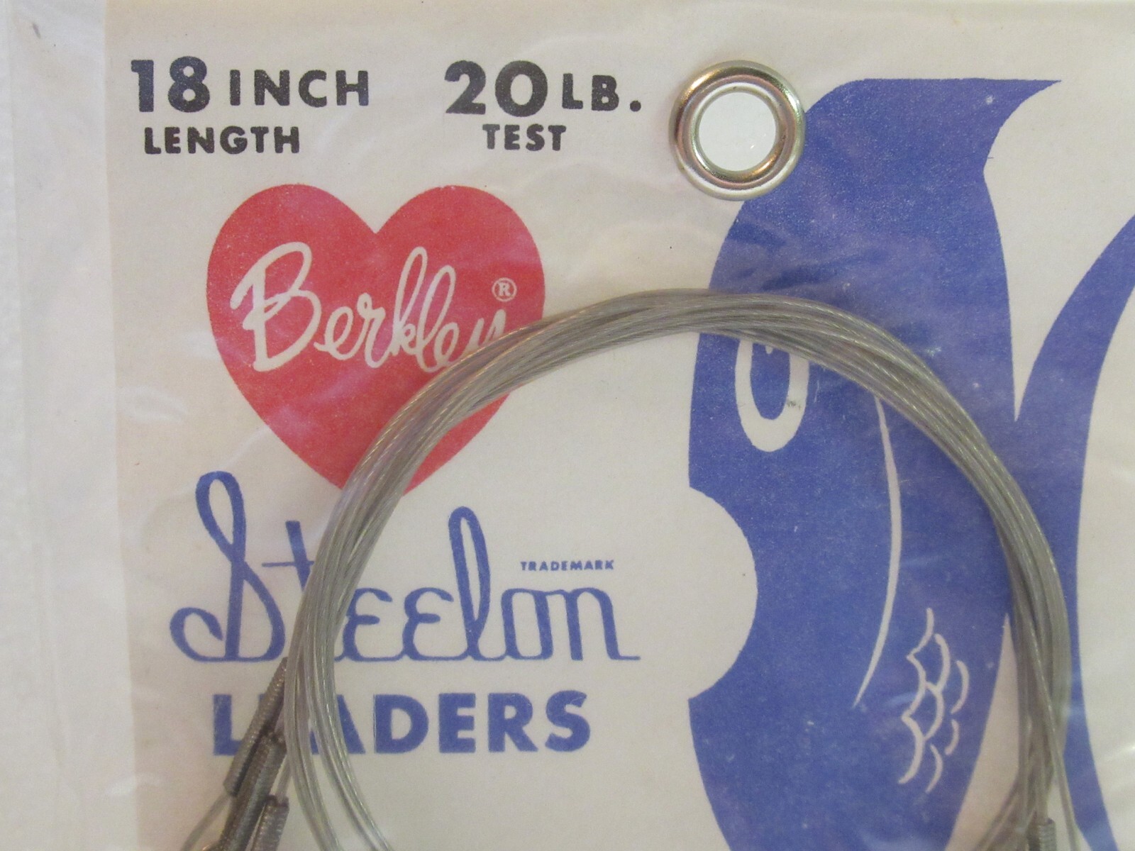 3 Berkley Steelon Leaders 18″ Inch 20 lb Stainless Steel Nylon Coated Leader
