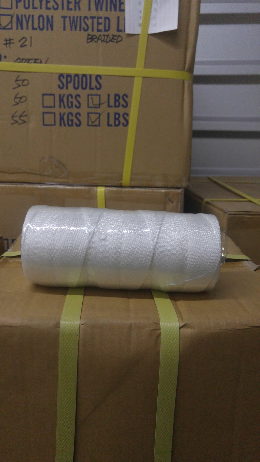 #18 Nylon Braided Twines White ( sell by a whole case of 40 pcs )