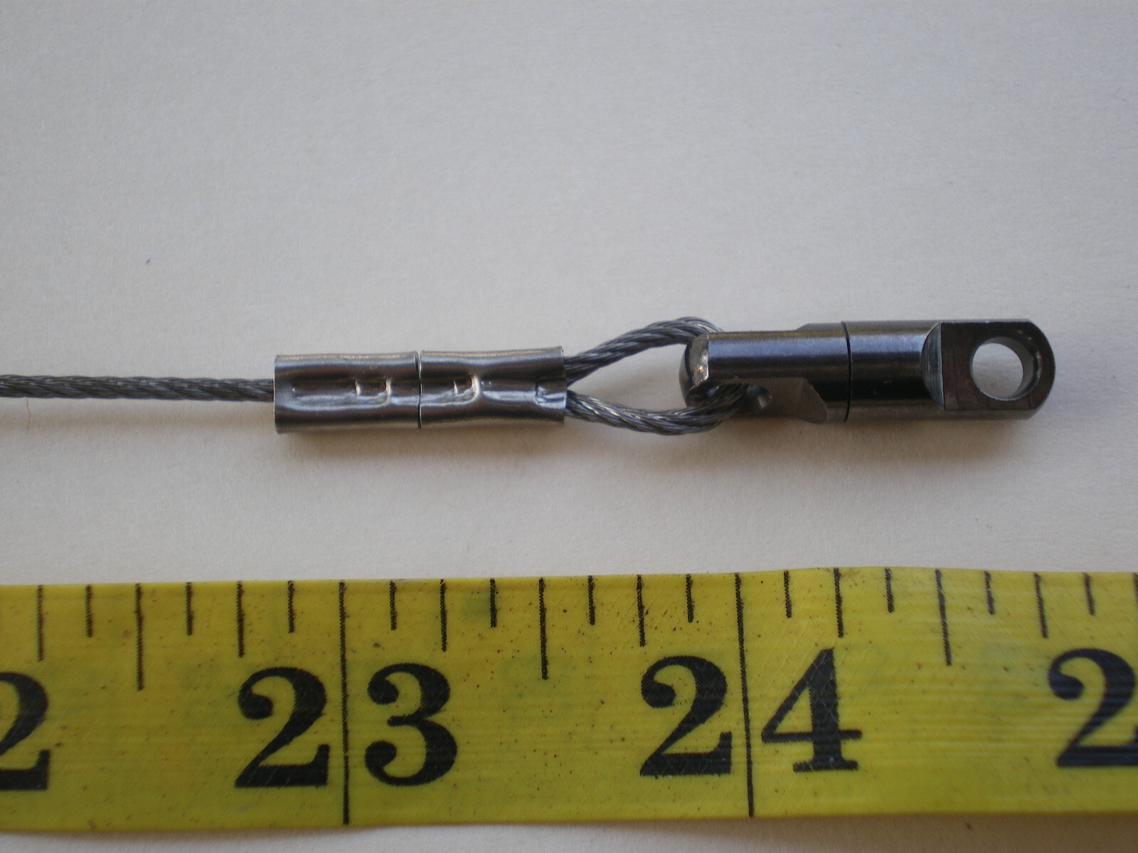 10 PCS STAINLESS S. 1/16″ WIRE ROPE SPINNER LEADER 24″ 450 LBS TEST+SNAP/SWIVEL