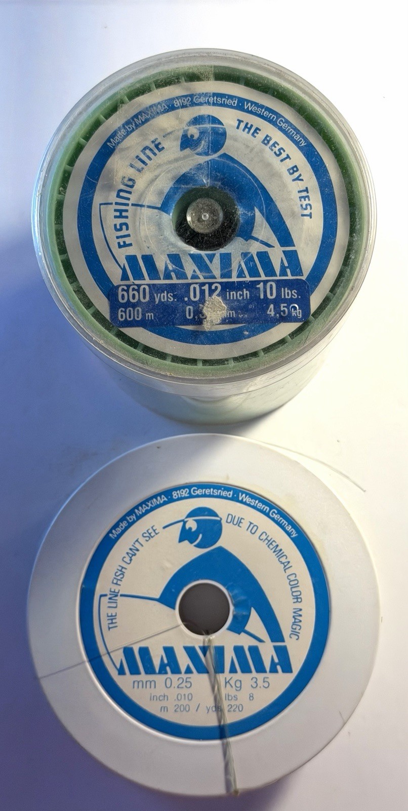 Vintage Maxima 8 Lb Spool West Germany 3.5 kg Line & 10 Lb Crystal Case